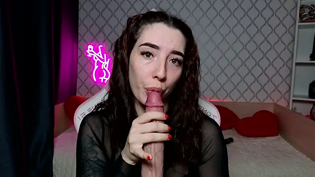 Curious Lily online show from 05/07/26, 12:38