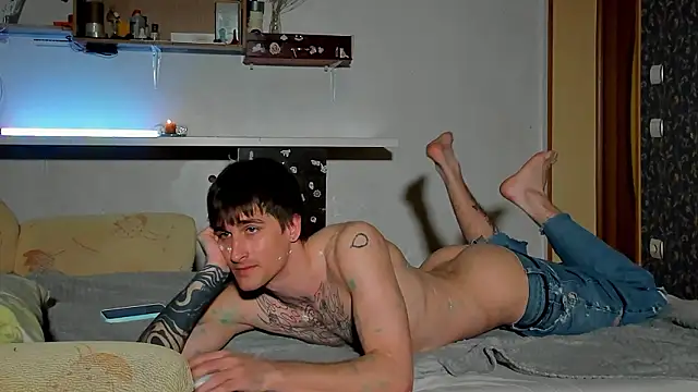 Snapshot of sweet_smith8 chatting on 03/07/26, 07:11 sweet smith8 online show from 03/07/26, 07:11