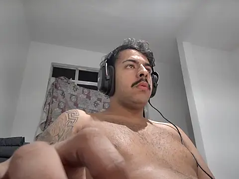 artzin2334 online show from 10/10/25, 06:34