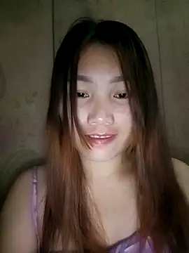 Snapshot of min-xinh chatting on 09/28/25, 02:55 min-xinh online show from 09/28/25, 02:55