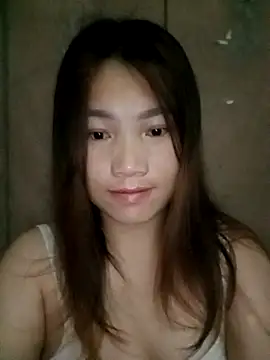 Snapshot of min-xinh chatting on 10/11/25, 06:28 min-xinh online show from 10/11/25, 06:28