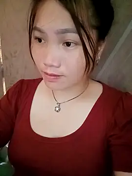 Snapshot of min-xinh chatting on 10/15/25, 06:24 min-xinh online show from 10/15/25, 06:24