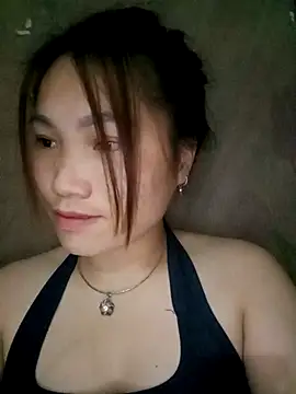 Snapshot of min-xinh chatting on 11/12/25, 02:06 min-xinh online show from 11/12/25, 02:06