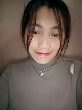 Snapshot of min-xinh chatting on 11/18/25, 11:15 min-xinh online show from 11/18/25, 11:15