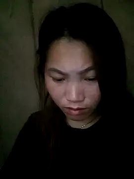 min-xinh online show from 12/21/25, 02:46