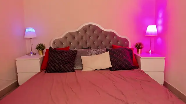 CamillaDreamer online show from 09/30/25, 02:33