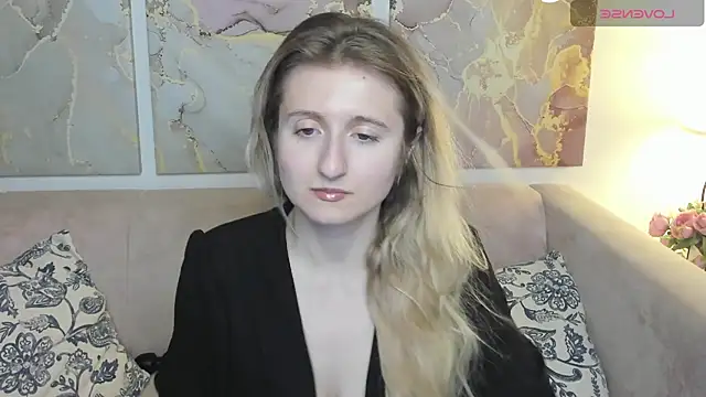 CamillaDreamer online show from 05/15/26, 11:28
