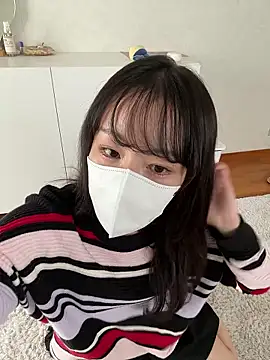 Snapshot of kana_sc chatting on 10/27/25, 04:16 kana sc online show from 10/27/25, 04:16