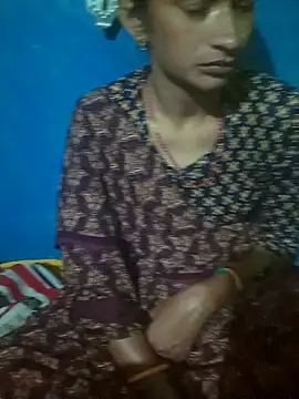 riya143ji online show from 10/11/25, 05:00