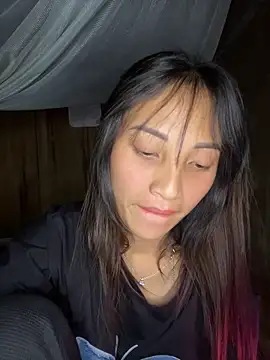 Snapshot of July_sexy69 chatting on 12/21/25, 02:57 July sexy69 online show from 12/21/25, 02:57