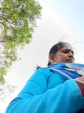 Snapshot of Rs_sonam chatting on 05/01/26, 09:03 Rs sonam online show from 05/01/26, 09:03