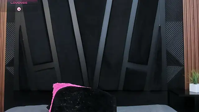 Valka Ross online show from 11/07/25, 11:16