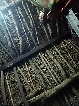 Snapshot of Lona2525 chatting on 10/21/25, 06:30 Lona2525 online show from 10/21/25, 06:30