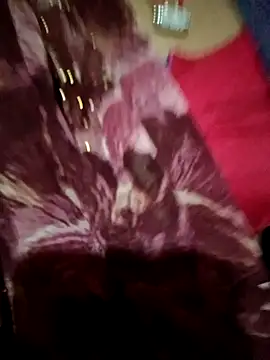 Snapshot of Lona2525 chatting on 11/08/25, 07:23 Lona2525 online show from 11/08/25, 07:23