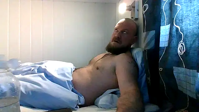 Snapshot of Real_viking chatting on 03/28/26, 05:01 Real viking online show from 03/28/26, 05:01