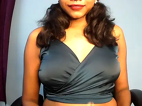 PAYARI PURVI online show from 10/24/25, 07:10