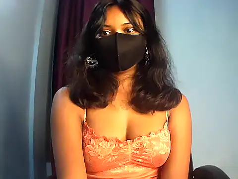 PAYARI PURVI online show from 12/17/25, 12:33