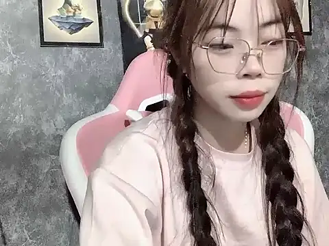 Ellie039 online show from 09/30/25, 08:25