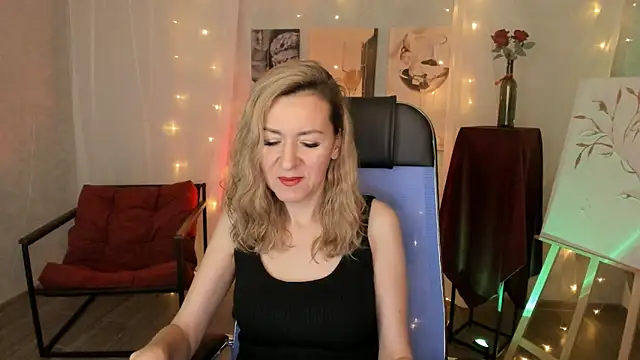 DonnaSmitth online show from 02/04/26, 06:36