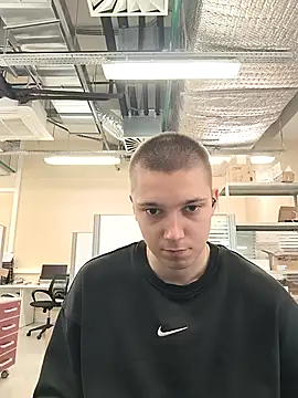 Snapshot of Eggor-20 chatting on 11/26/25, 11:55 Eggor-20 online show from 11/26/25, 11:55