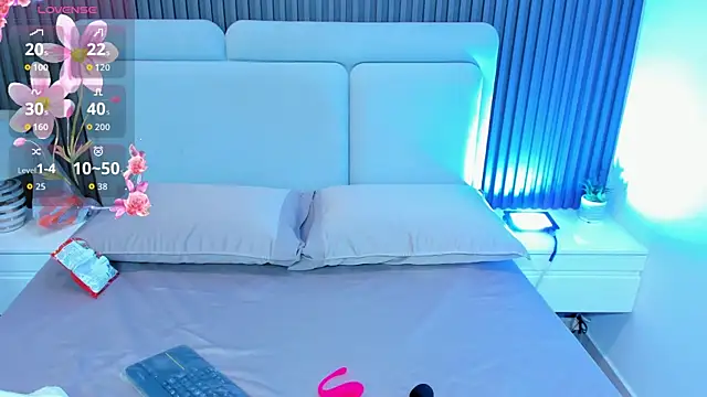 liz  cute online show from 11/22/25, 11:53