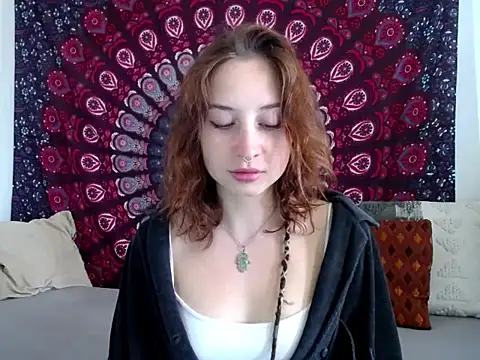 Snapshot of AdalynKiss chatting on 07/01/26, 07:21 AdalynKiss online show from 07/01/26, 07:21