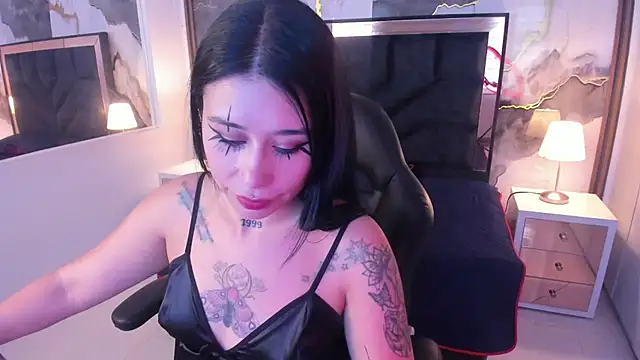 Snapshot of SusanVilla chatting on 06/16/26, 08:11 SusanVilla online show from 06/16/26, 08:11