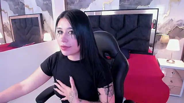 Snapshot of SusanVilla chatting on 06/23/26, 08:18 SusanVilla online show from 06/23/26, 08:18