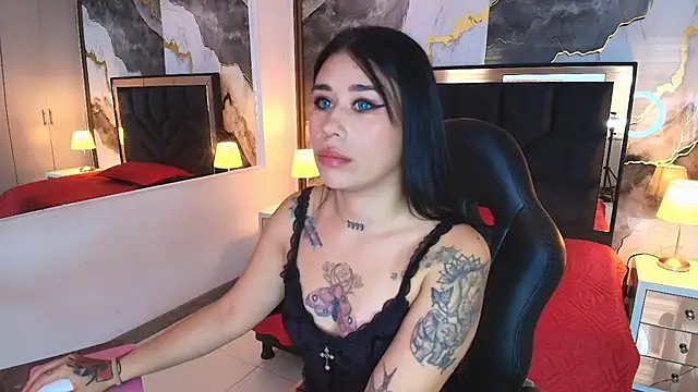 Snapshot of SusanVilla chatting on 07/13/26, 06:33 SusanVilla online show from 07/13/26, 06:33