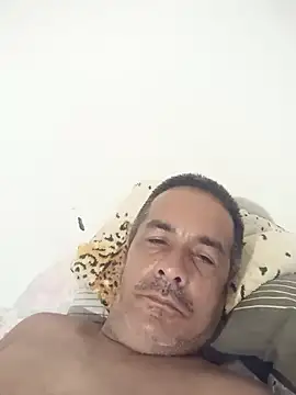 Snapshot of marcioazevedo chatting on 02/25/26, 03:05 marcioazevedo online show from 02/25/26, 03:05