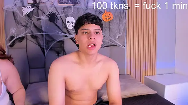 Kandyfrees  online show from 10/26/25, 01:06