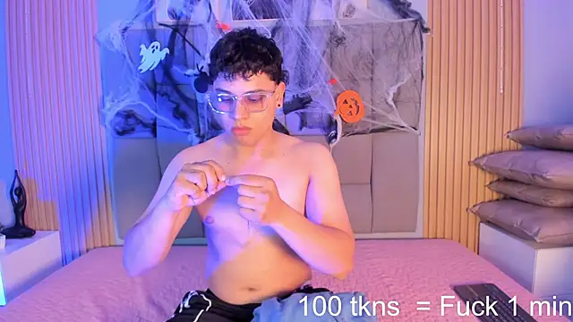 Kandyfrees  online show from 11/01/25, 07:27