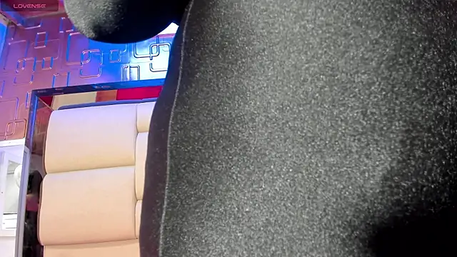 Snapshot of violet_milleer chatting on 10/09/25, 12:25 violet milleer online show from 10/09/25, 12:25