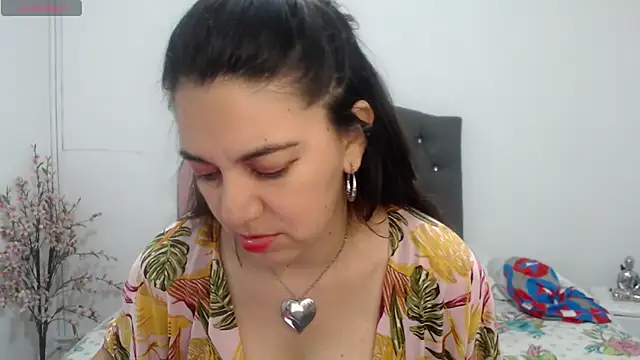 astrolover  online show from 10/30/25, 02:57