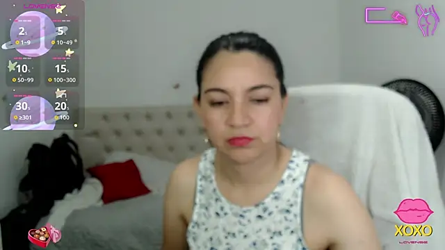 astrolover  online show from 11/08/25, 02:34