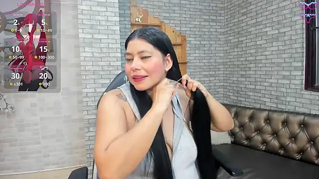 Alisonn Doll online show from 11/16/25, 12:22