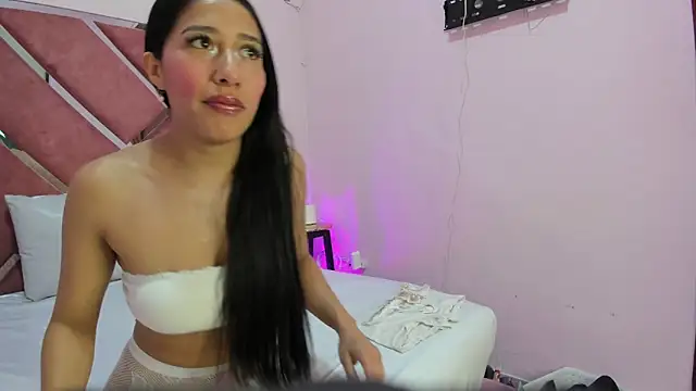 Amelia Rivas online show from 01/05/26, 06:44