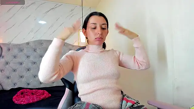 Iris  77 online show from 10/14/25, 06:20