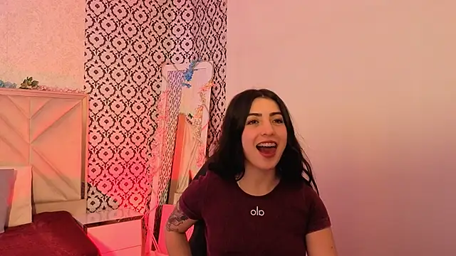 Ixchel tay online show from 03/13/26, 03:46