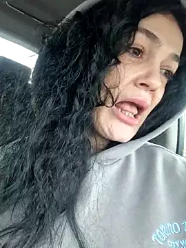 JadeLure online show from 10/04/25, 07:50