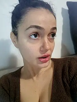 JadeLure online show from 10/08/25, 02:04