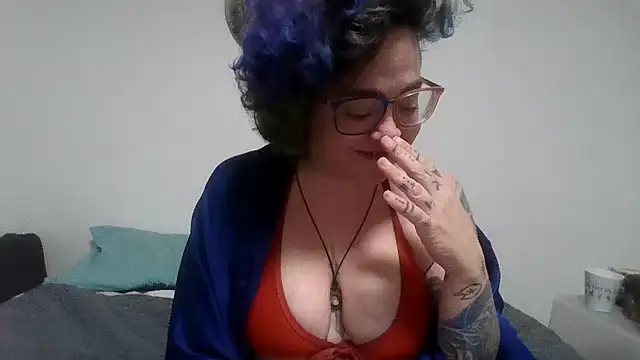 Snapshot of daniak90 chatting on 10/07/25, 09:56 daniak90 online show from 10/07/25, 09:56
