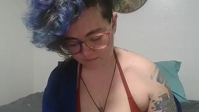 Snapshot of daniak90 chatting on 10/17/25, 07:27 daniak90 online show from 10/17/25, 07:27