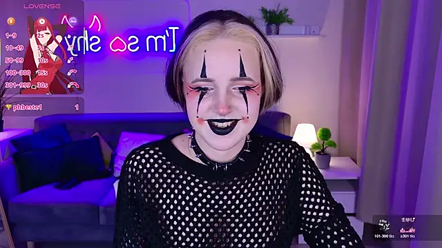 luna son online show from 12/21/25, 09:22