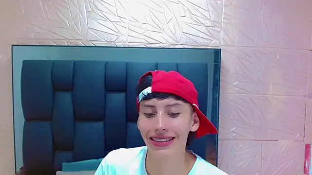 thaigo twink38 online show from 02/05/26, 07:46