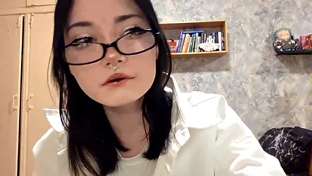 Beeping Creature online show from 11/15/25, 07:21