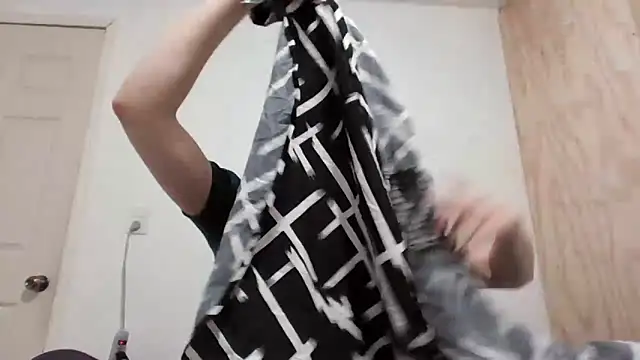 Snapshot of vagimosa chatting on 10/03/25, 05:15 vagimosa online show from 10/03/25, 05:15