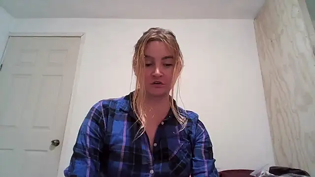 Snapshot of vagimosa chatting on 10/21/25, 10:54 vagimosa online show from 10/21/25, 10:54