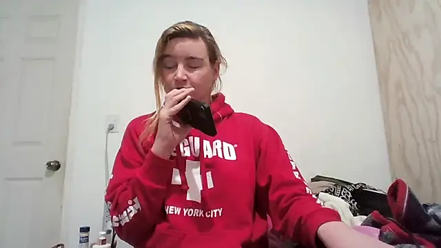 Snapshot of vagimosa chatting on 10/31/25, 02:56 vagimosa online show from 10/31/25, 02:56