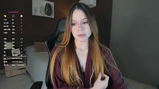 Alexandra-16 online show from 10/16/25, 10:11